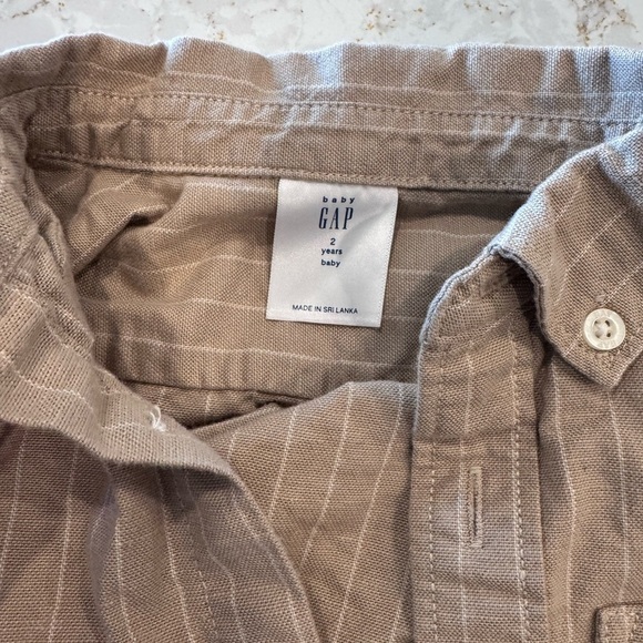 Gap, 2T Brown Striped Kids Shirt - Picture 2 of 7